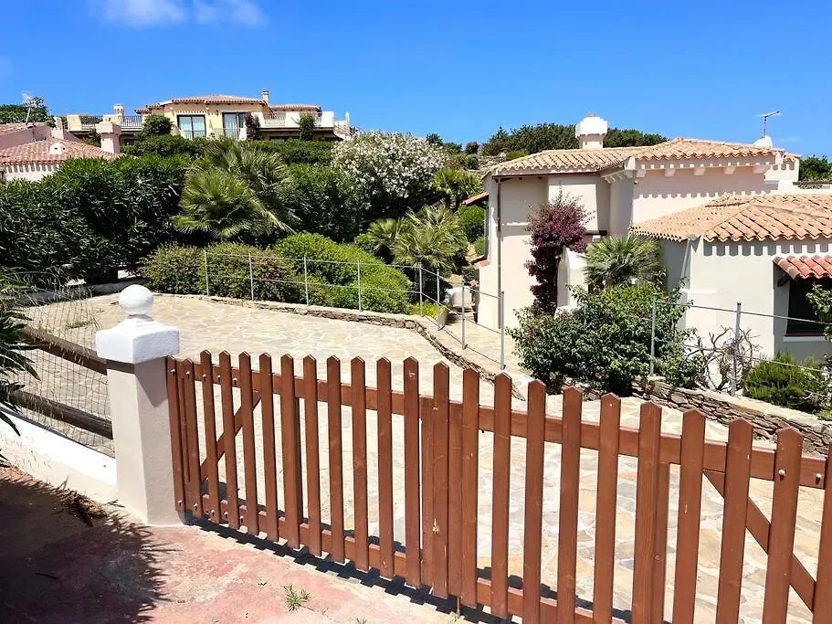 Villa Hibiscus Stintino 0*,